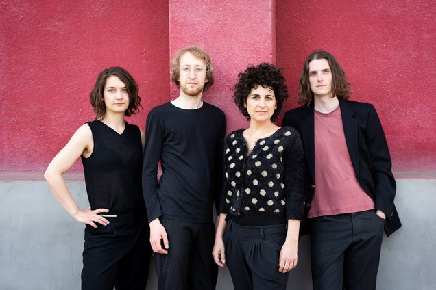 Mother-_c_thekla_ehling-22-2201-min